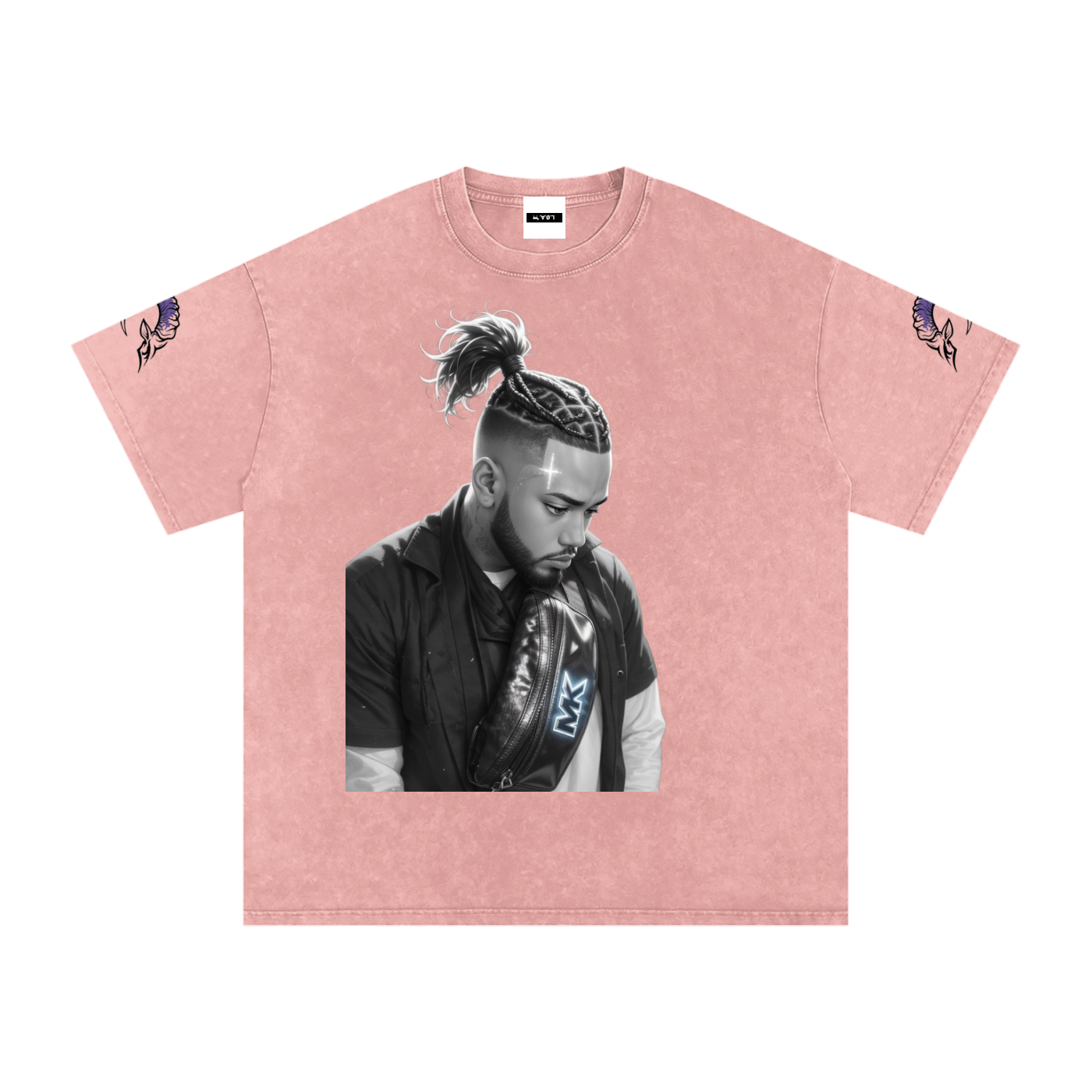 Snow washed oversized cotton t-shirt with vintage streetwear design