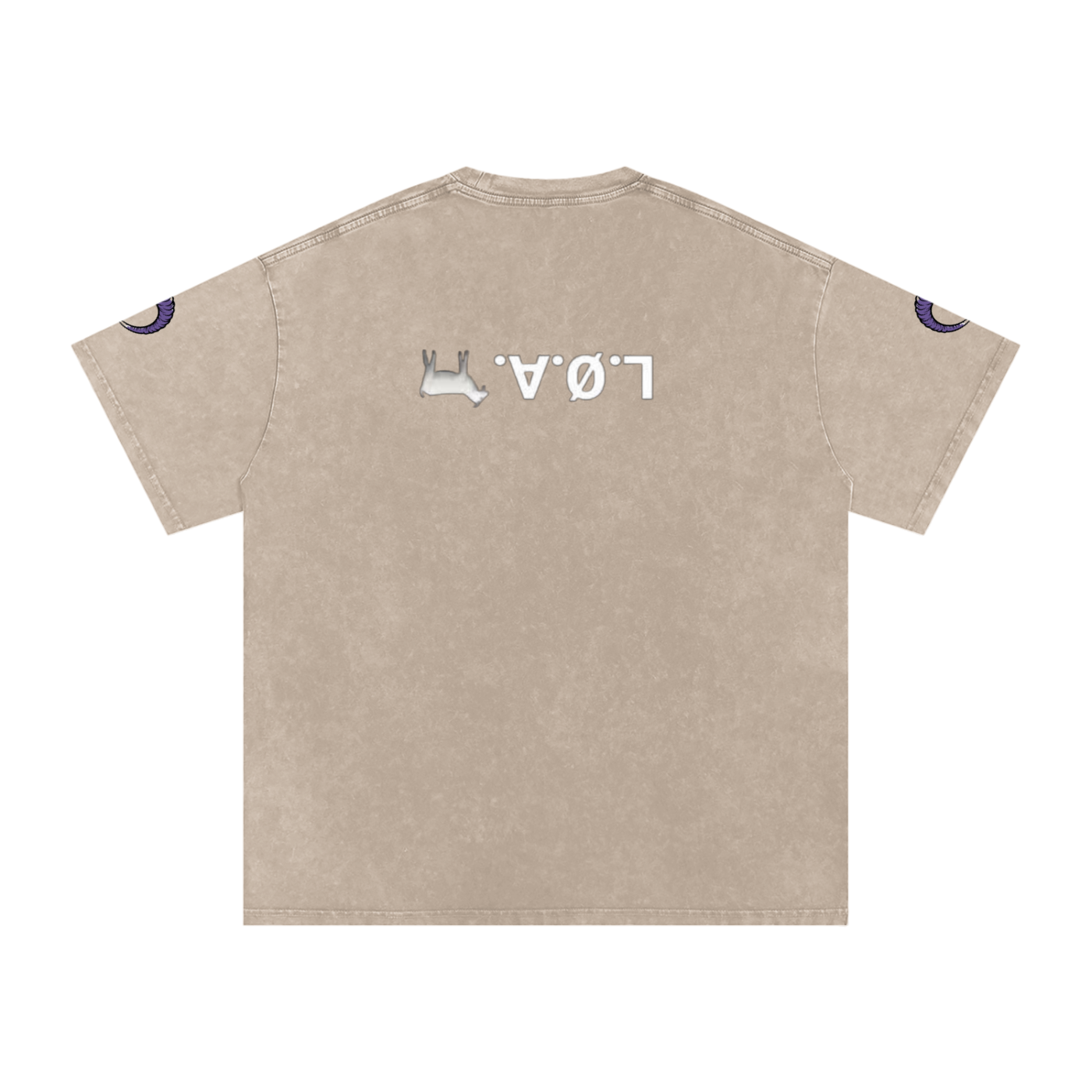 Snow washed oversized cotton t-shirt with vintage streetwear design