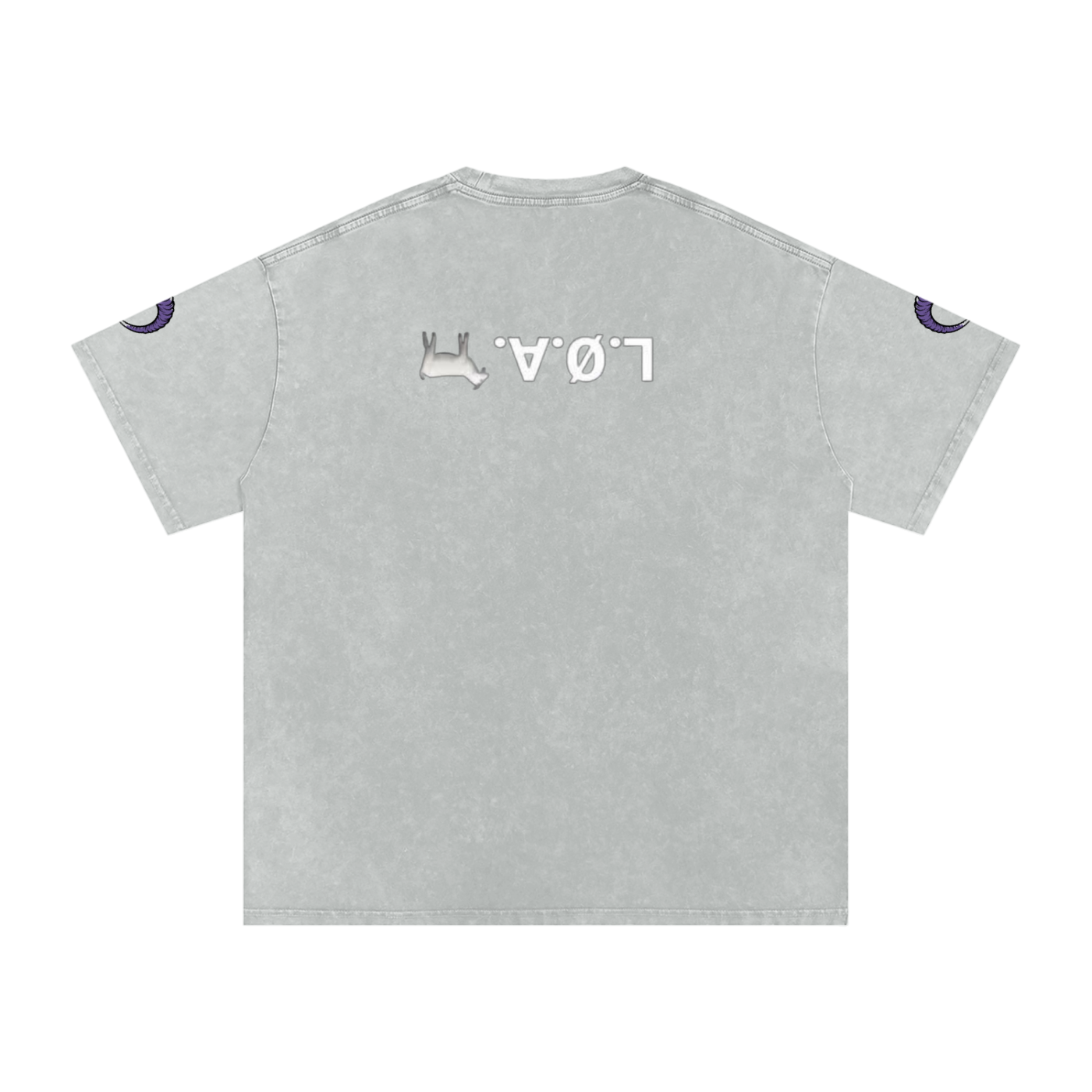 snow washed oversized cotton t-shirt with vintage streetwear design