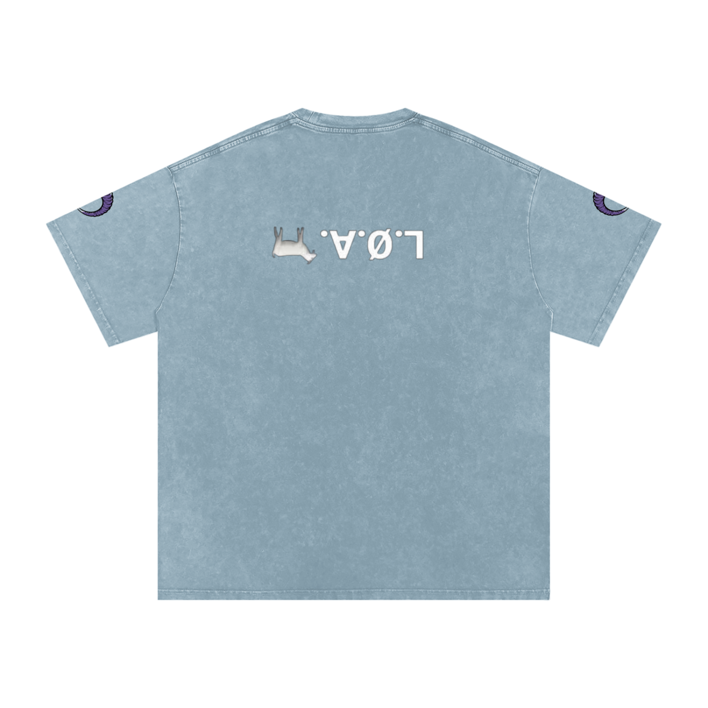Snow washed oversized cotton t-shirt with vintage streetwear design