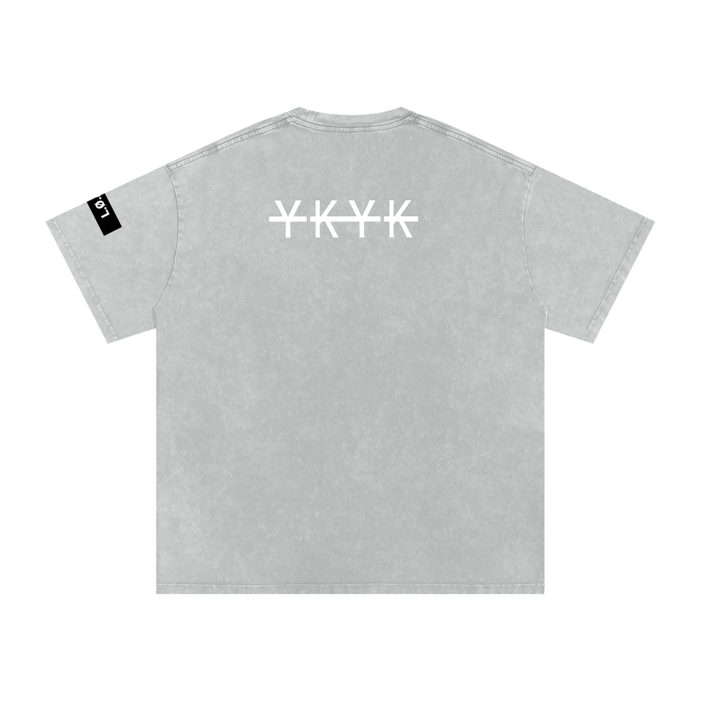 Snow washed oversized cotton t-shirt with vintage streetwear design